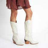 BOTA JESSENIA - BLANCO/OFF