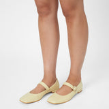 BALERINA POMBO - CARAMBOLA