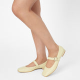 BALERINA POMBO - CARAMBOLA