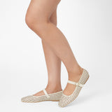 BALERINA VANIA - HUESO