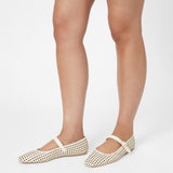 BALERINA VANIA - HUESO